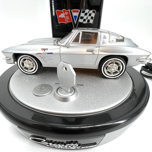 1963 Corvette Stingray Collectors Lamp Key Ignition Switch Plays Engine Sounds - Picture 3 of 6